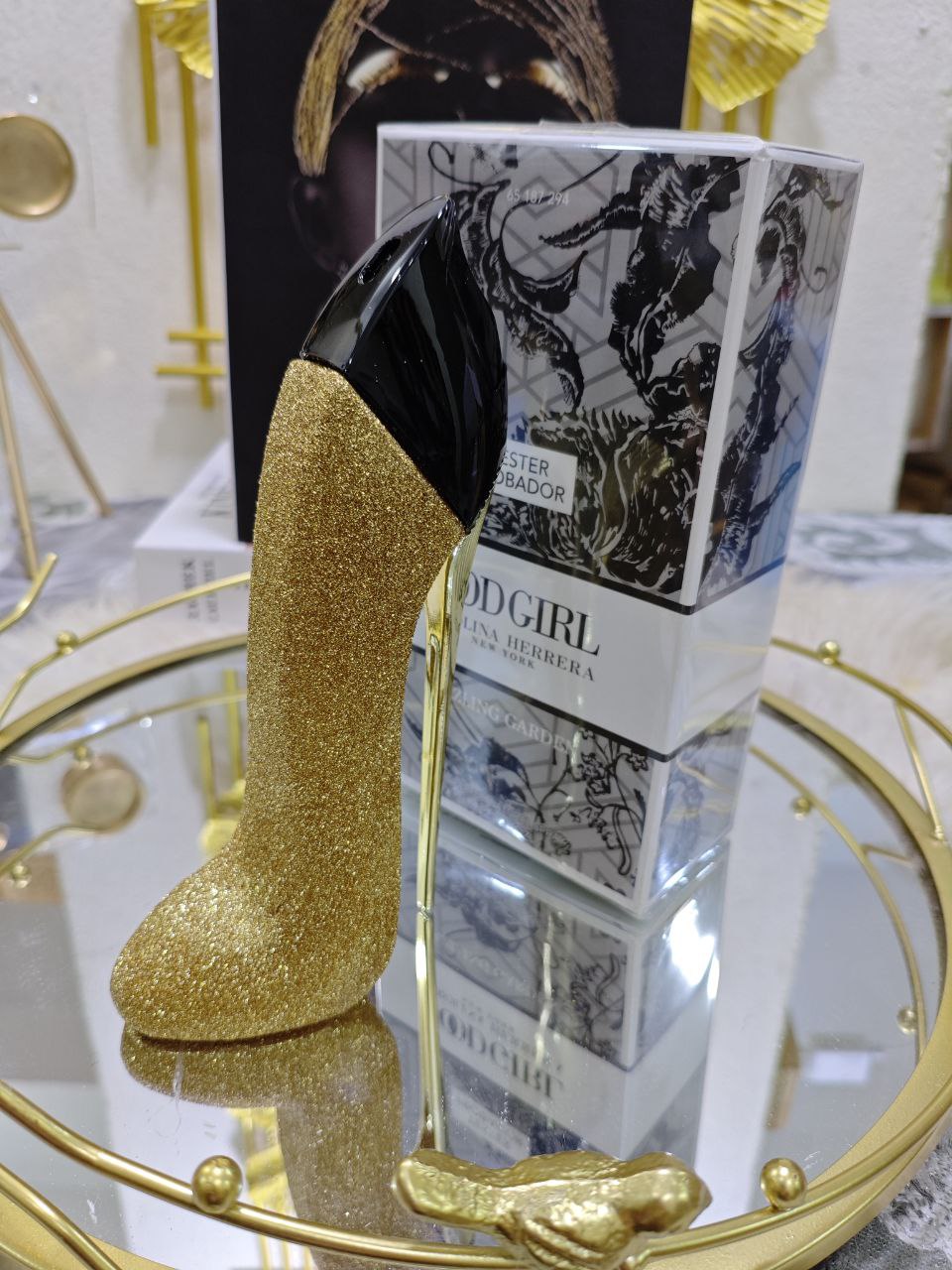 Good Girl Glorious Gold إصدار لهواة التجميع